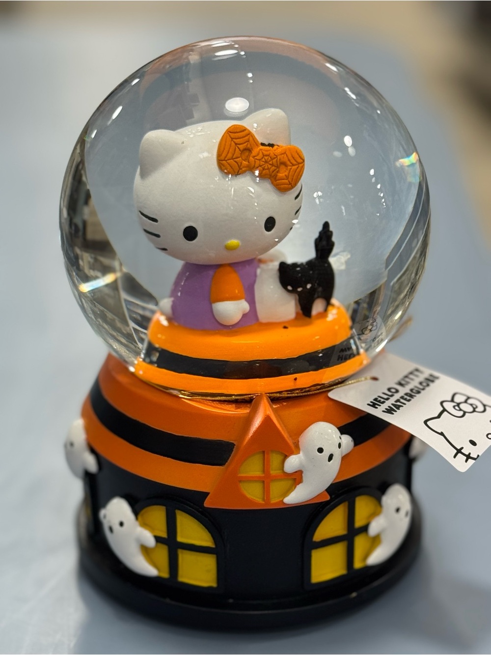 Hello Kitty Pumpkin Musical Snow Globe Halloween Decor
